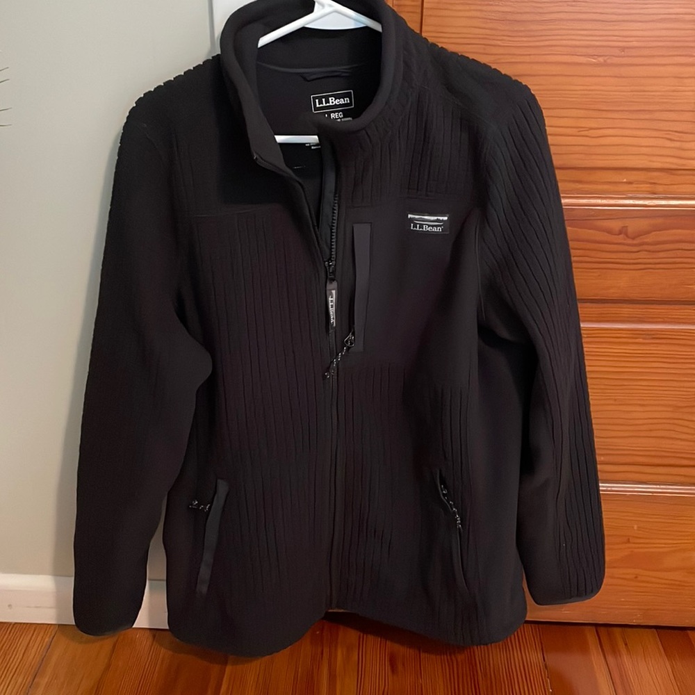LL Bean Mountain Classic Windproof Fleece Jacket Priced to Sell!
